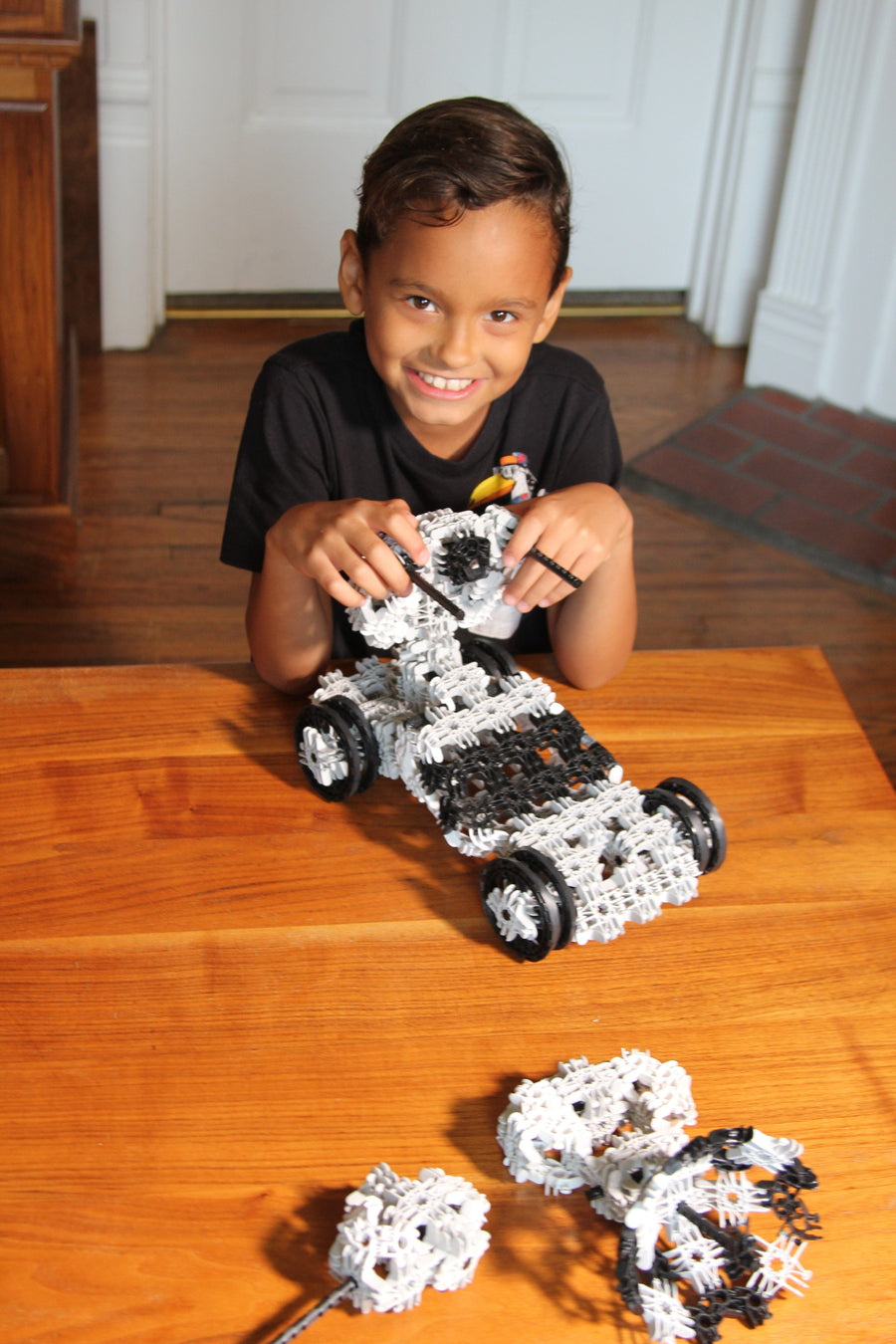 LUX BLOX Lux Force Raider - Bonus Mod Included!